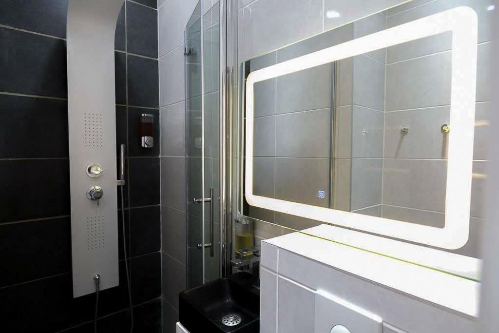 Studio Gare Metz Cote Cour Ngoại thất bức ảnh